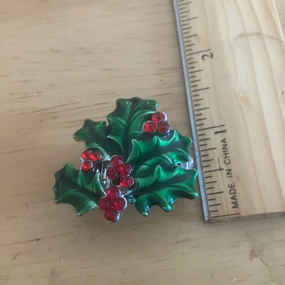 Festive Green and Red Holly Ring